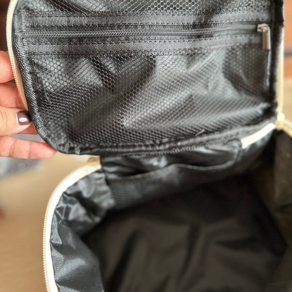 Ivory Tweed Cosmetic Bag with Mystery Beauty Bundle - Picture 5 of 9